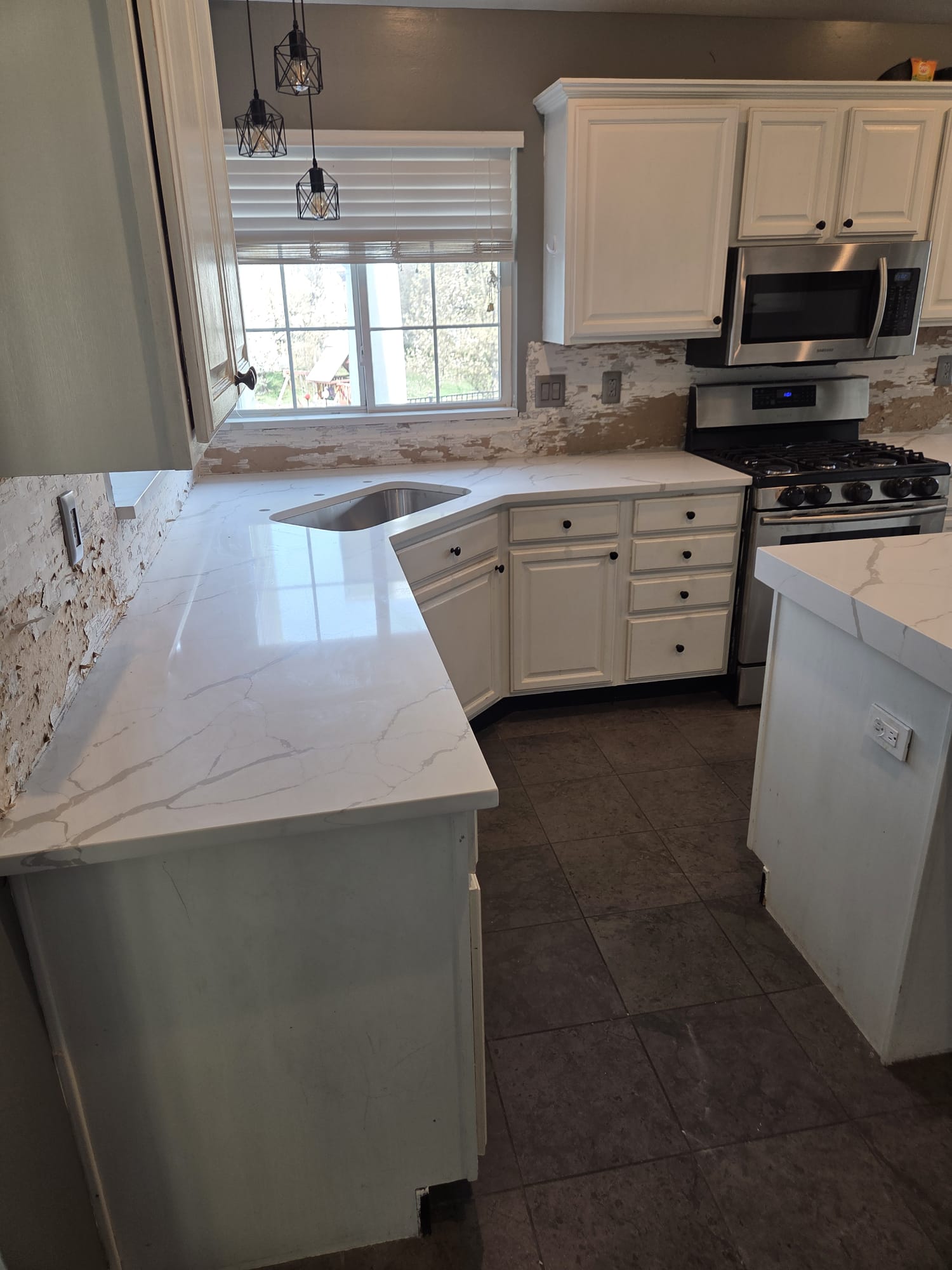 Granite kitchen counter